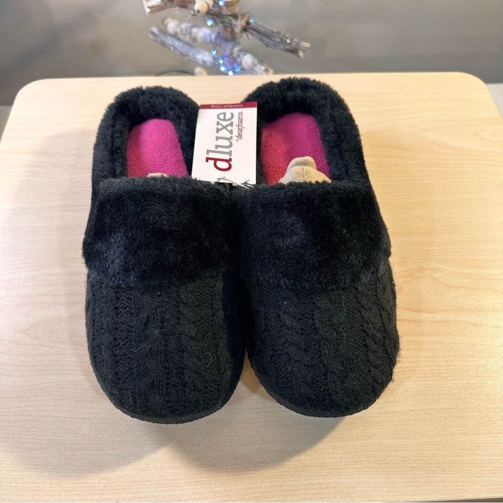 Dearfoams Cozy Comfort Women's Cable Knit Slippers